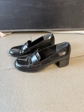 Vintage Coach Made in Italy Black Patent Leather Penny Loafers 5.5 B